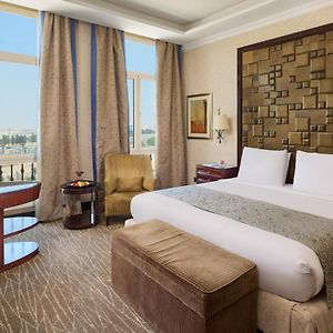 Royal Club City Room
